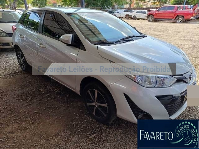 TOYOTA YARIS XS CONNECT CVT 1.5 16V 2021