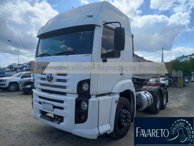 VOLKSWAGEN 25.370 TRACTOR 6X2 2009