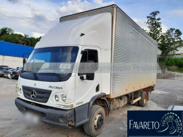 MERCEDES BENZ ACCELO 1016 2020