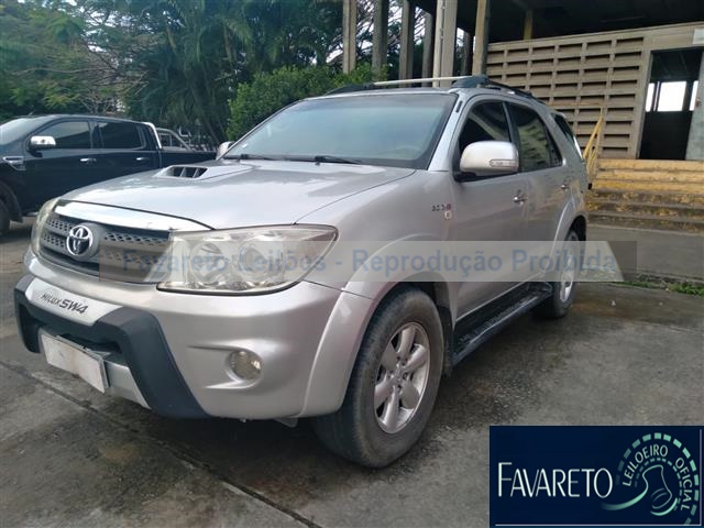 HILUXSW4 SRV4X4 2010