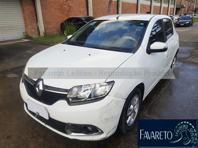 SANDERO DYNA 16 2015