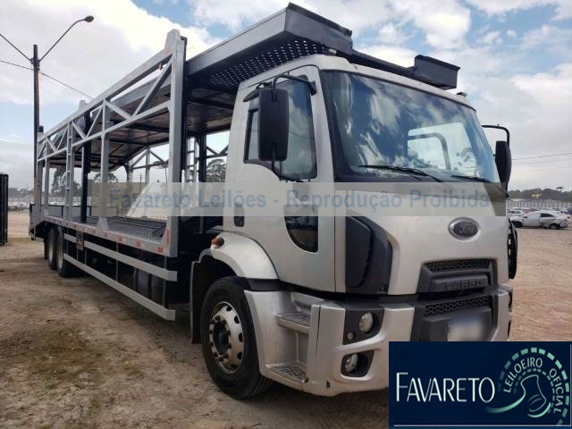 FORD CARGO 2428 5.9 I6 2012